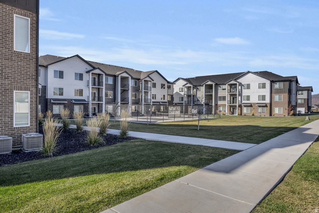 1218 S SAWMILL BLVD #104 Heber City, UT 84032