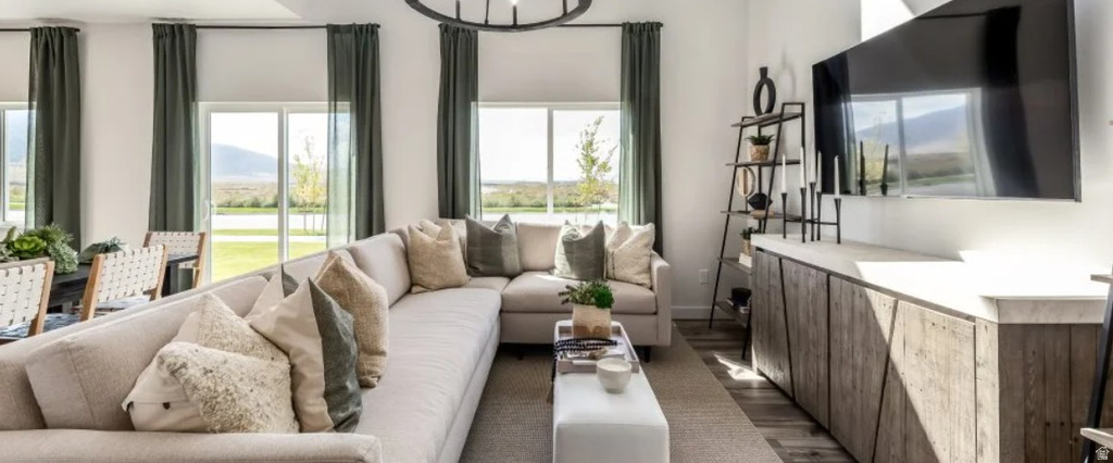 2035 E PORCUPINE DR Eagle Mountain, UT 84005