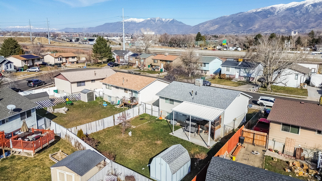 948 S 250 E Layton, UT 84041