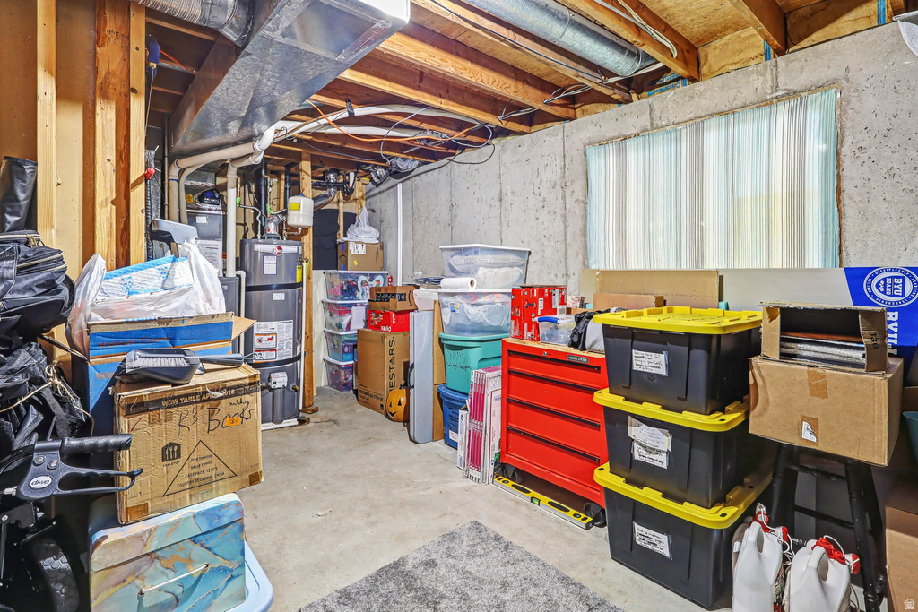 948 S 250 E Layton, UT 84041