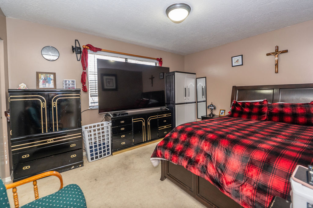 1876 W 2400 S Syracuse, UT 84075