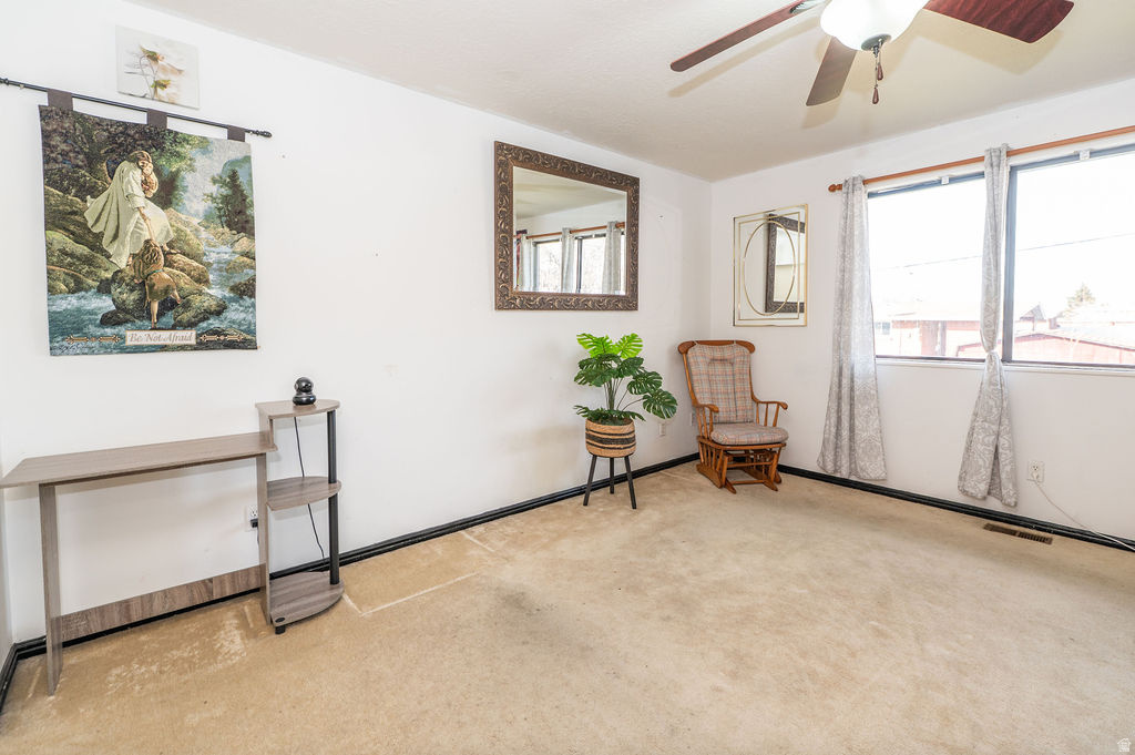 1876 W 2400 S Syracuse, UT 84075