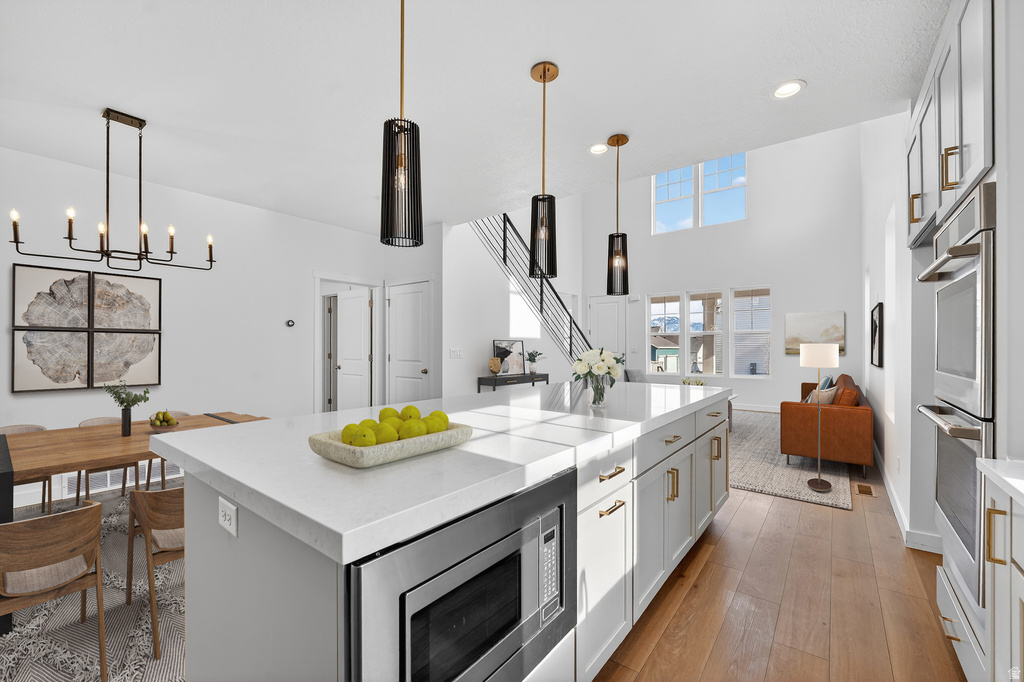 11484 S PEBBLE POND RD South Jordan, UT 84009