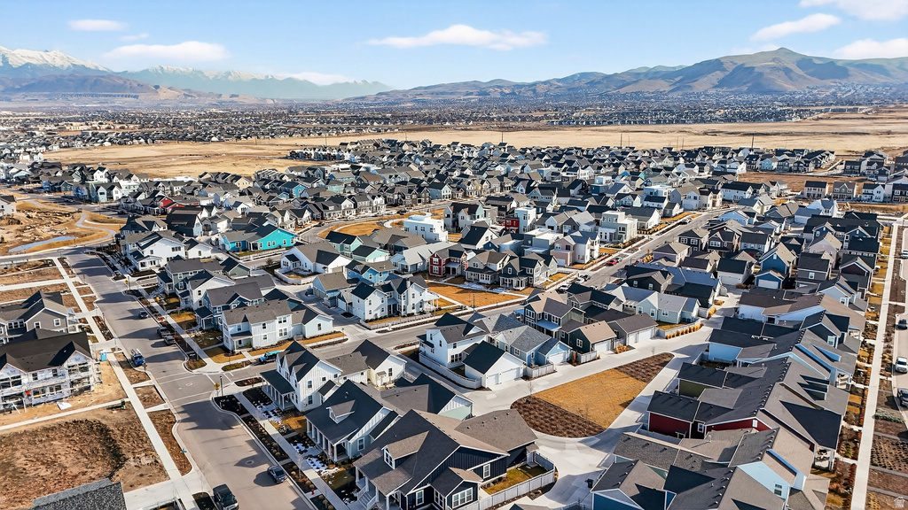 11484 S PEBBLE POND RD South Jordan, UT 84009