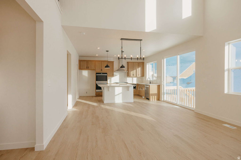 944 W COLUMBIA CT #108 Riverdale, UT 84405