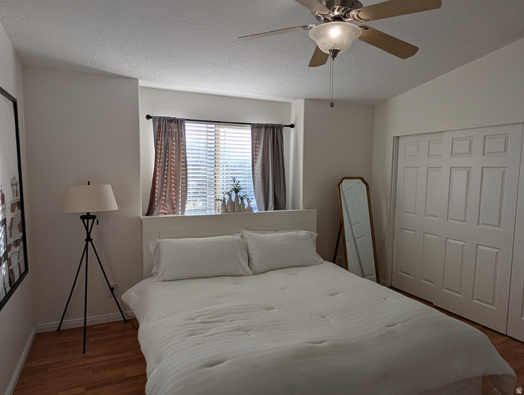 6712 S PINES POINT WAY West Jordan, UT 84084