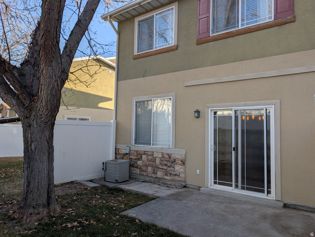 6712 S PINES POINT WAY West Jordan, UT 84084