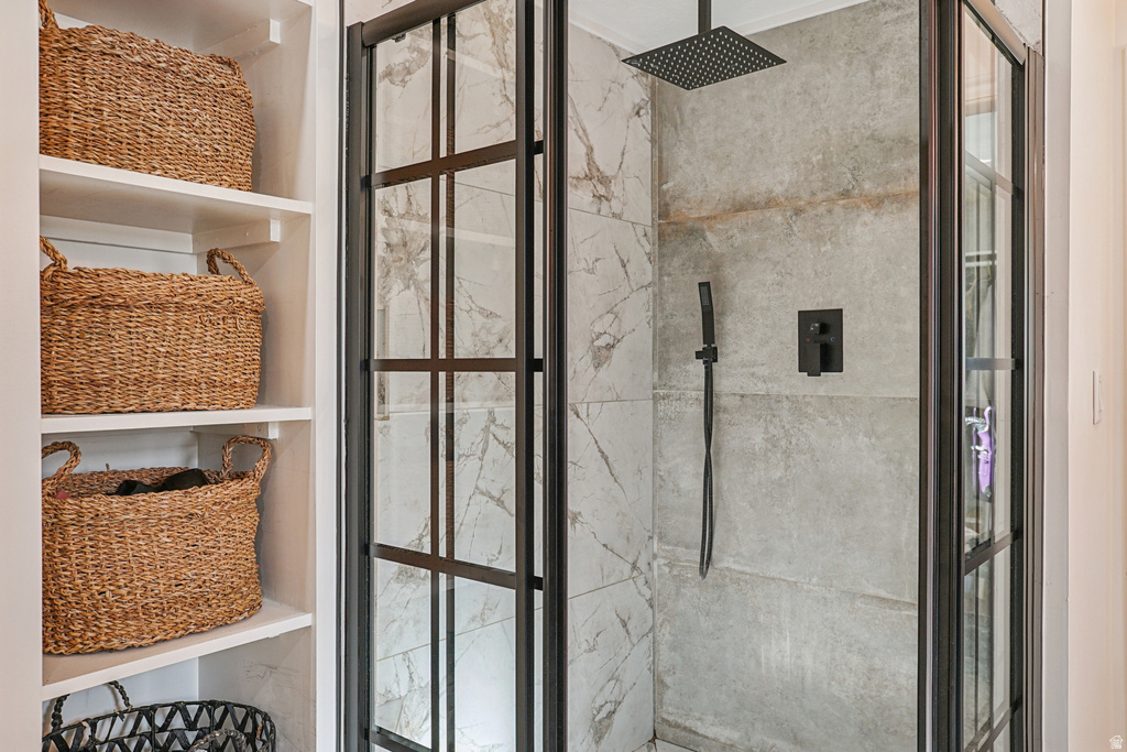 222 E CLEAR CREEK DR Sandy, UT 84070