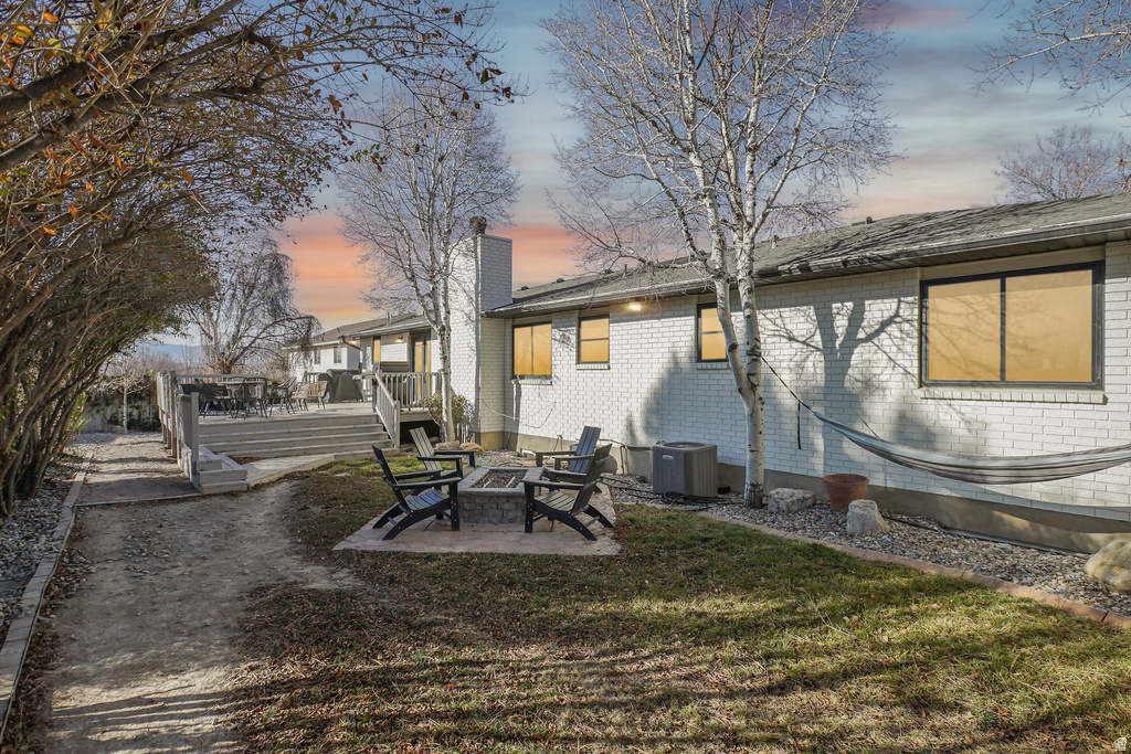 222 E CLEAR CREEK DR Sandy, UT 84070