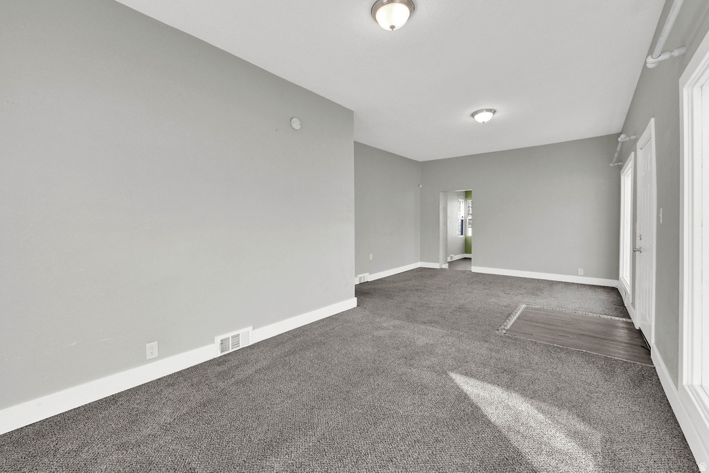 895 SULLIVAN RD Ogden, UT 84403