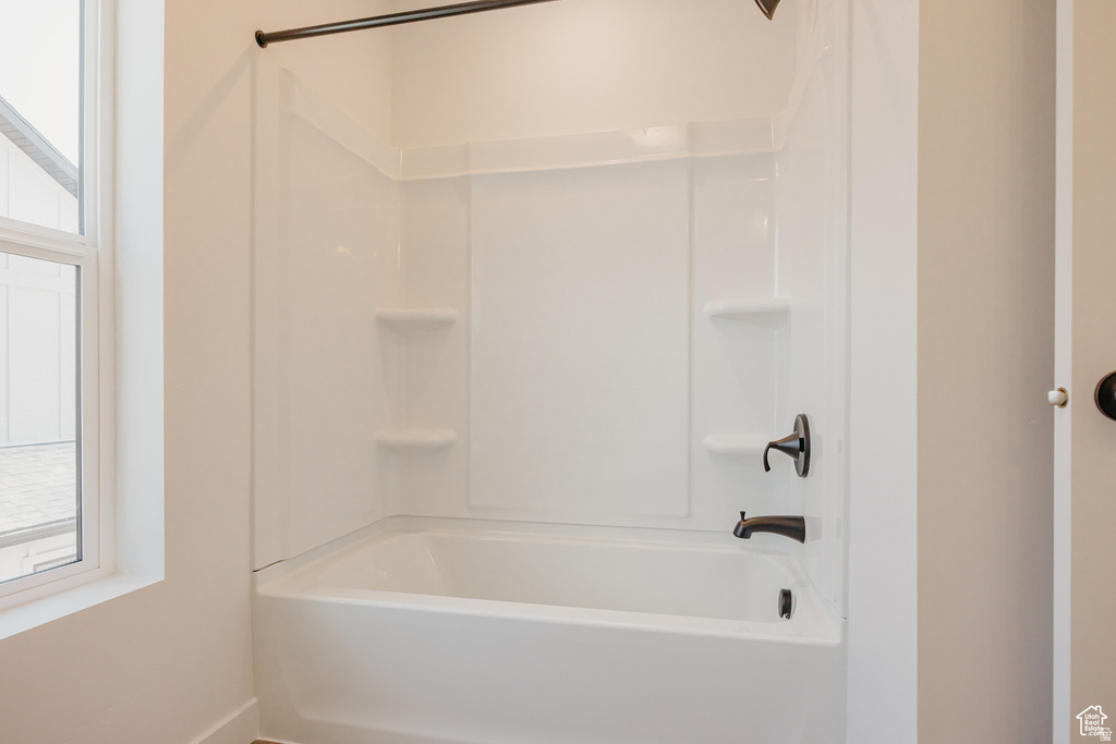 927 W MOTOR VU DR #204 Riverdale, UT 84405