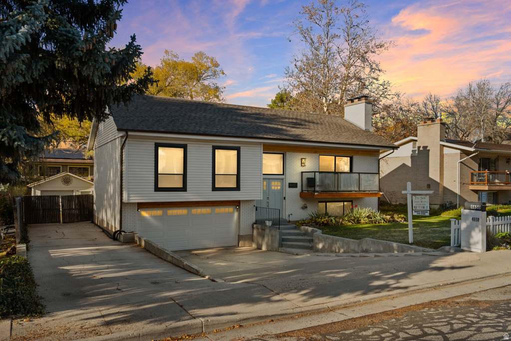 4650 S CHAPEL DR Holladay, UT 84117