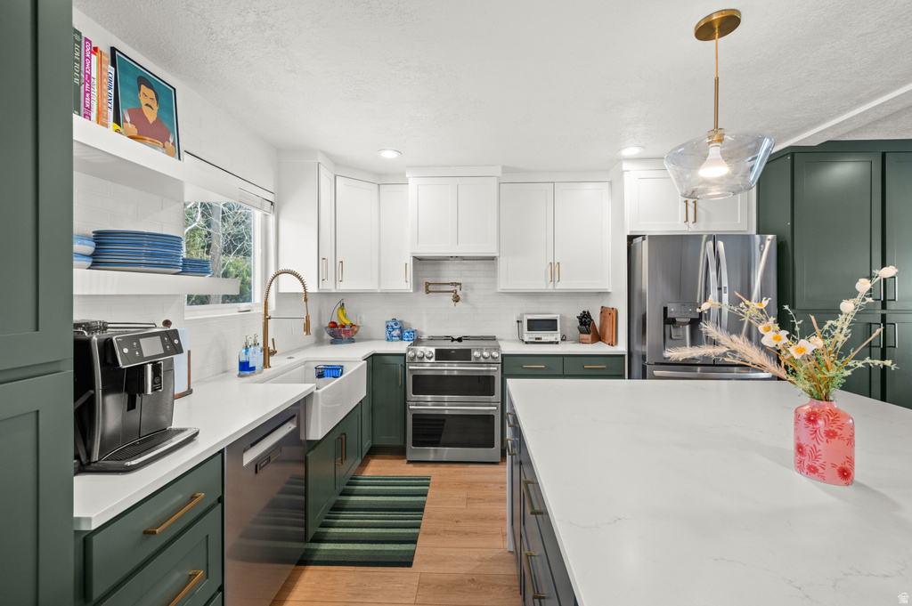 8461 DANEBORG CIR Cottonwood Heights, UT 84121