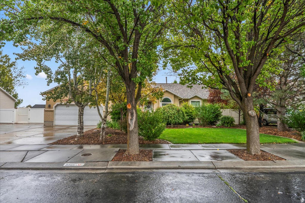 8715 S 4870 W West Jordan, UT 84081