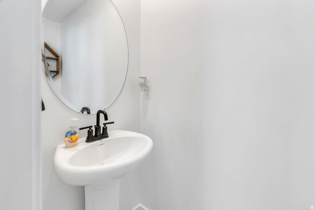 4208 W CAMP FLOYD CT #462 Riverton, UT 84096