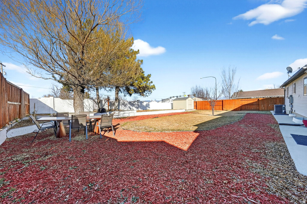 5382 W NORTHLILAC AVE West Jordan, UT 84081