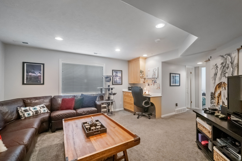 9092 S ENCHANTED OAK LN Sandy, UT 84094