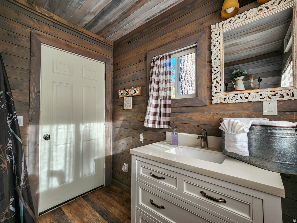 95 S WHITE OAK ST Orderville, UT 84758