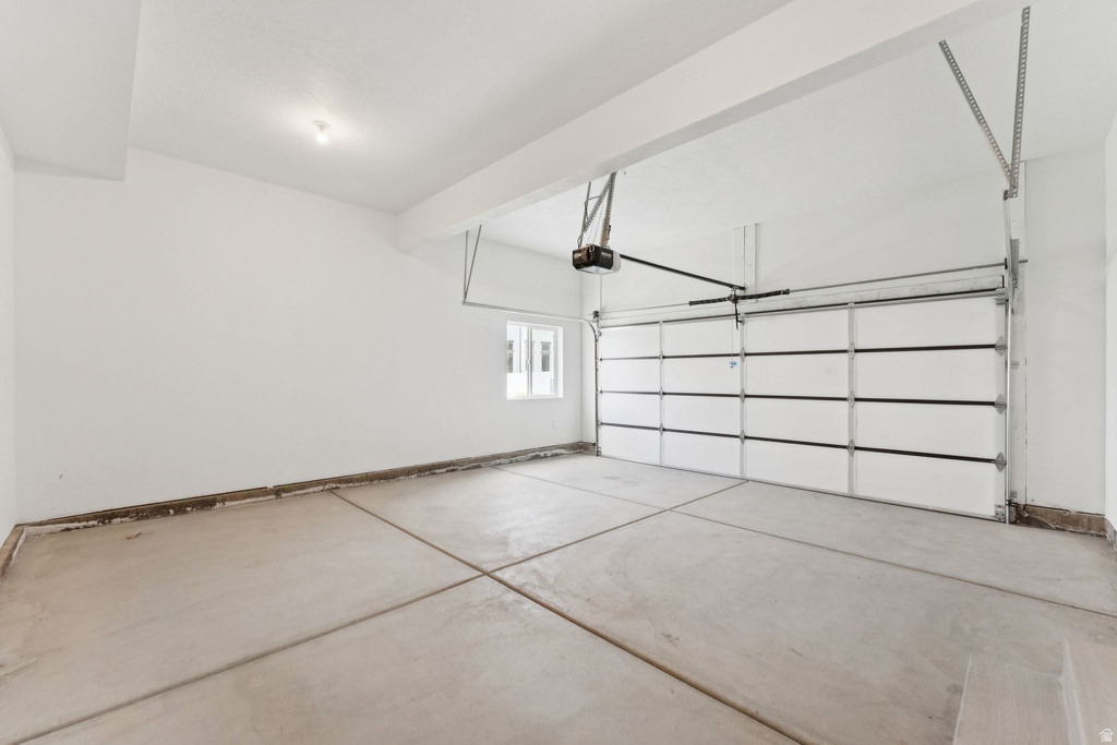 2626 S 8550 W Magna, UT 84044