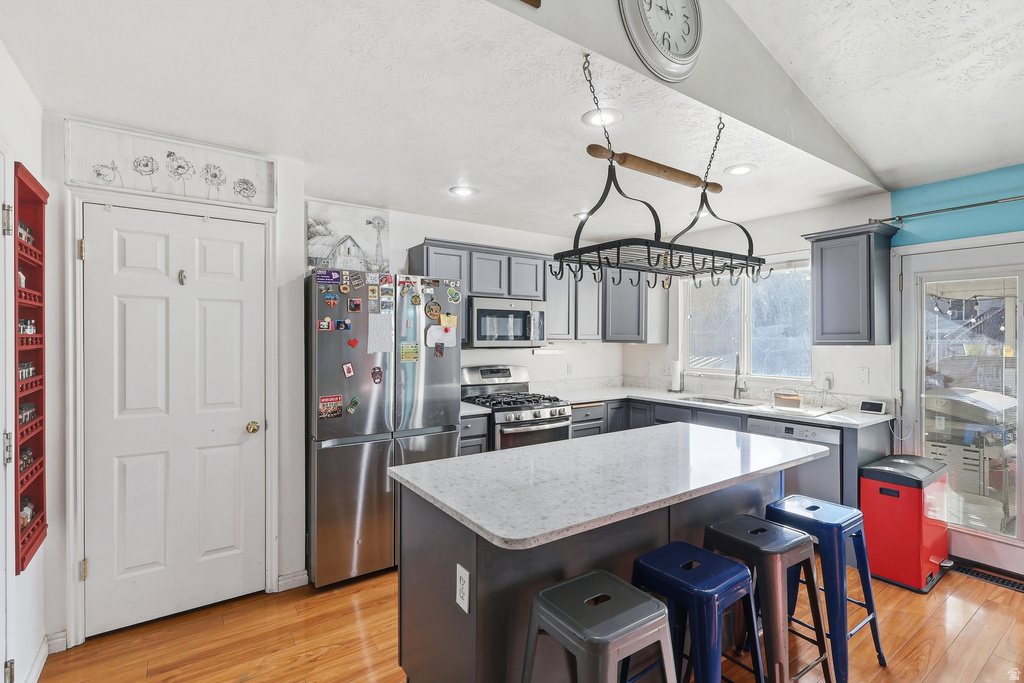 8764 S PEBBLECREEK RD West Jordan, UT 84081