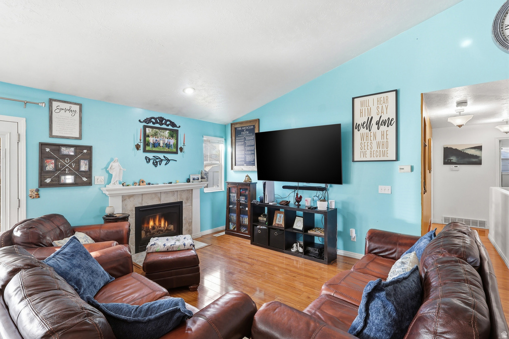 8764 S PEBBLECREEK RD West Jordan, UT 84081