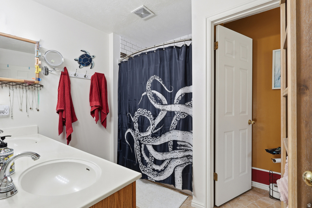 8764 S PEBBLECREEK RD West Jordan, UT 84081