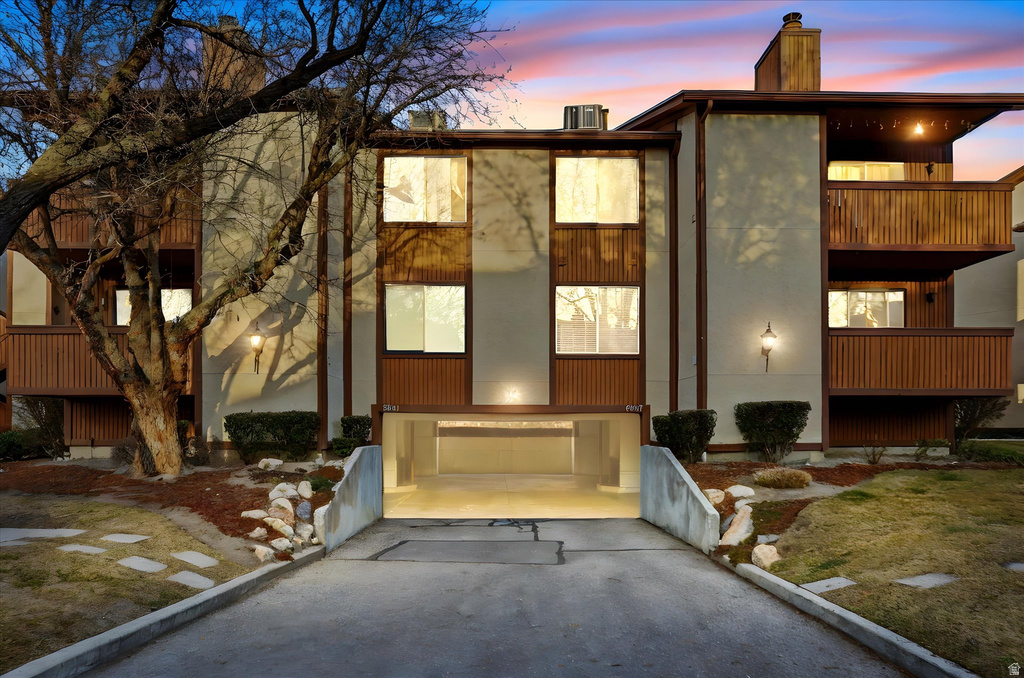 6847 S COUNTRYWOODS CIR #18F Midvale, UT 84047