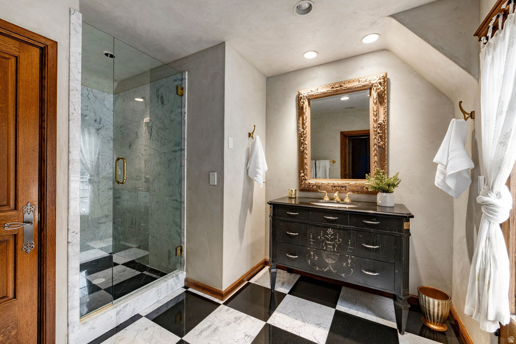 1220 E YALE AVE Salt Lake City, UT 84105