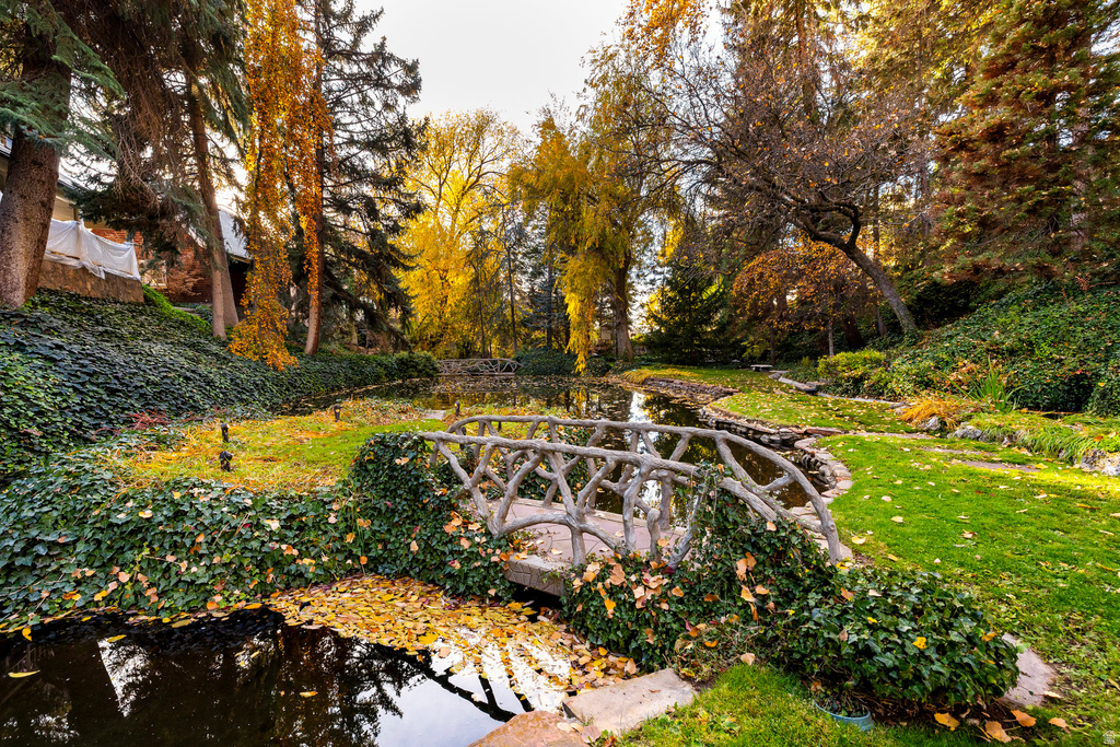 1220 E YALE AVE Salt Lake City, UT 84105