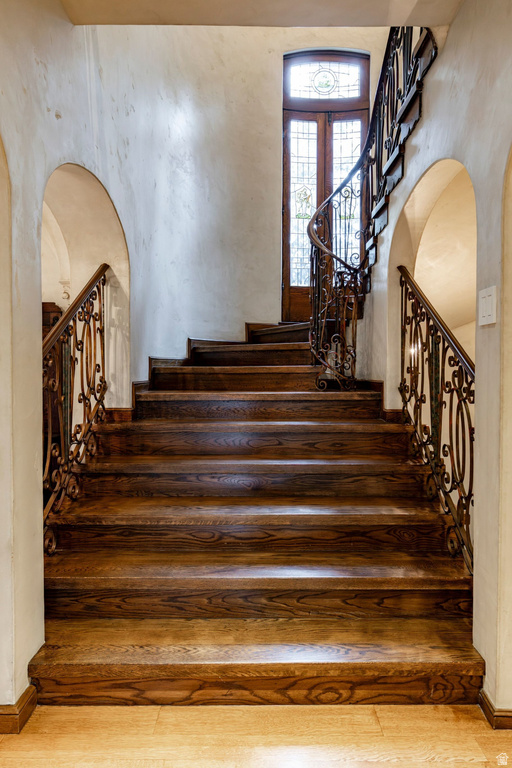 1220 E YALE AVE Salt Lake City, UT 84105