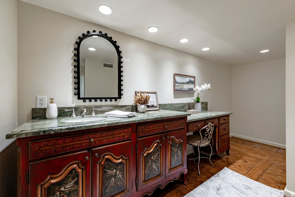 1220 E YALE AVE Salt Lake City, UT 84105