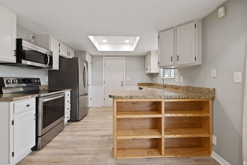 1602 E SEGO LILY DR Sandy, UT 84092