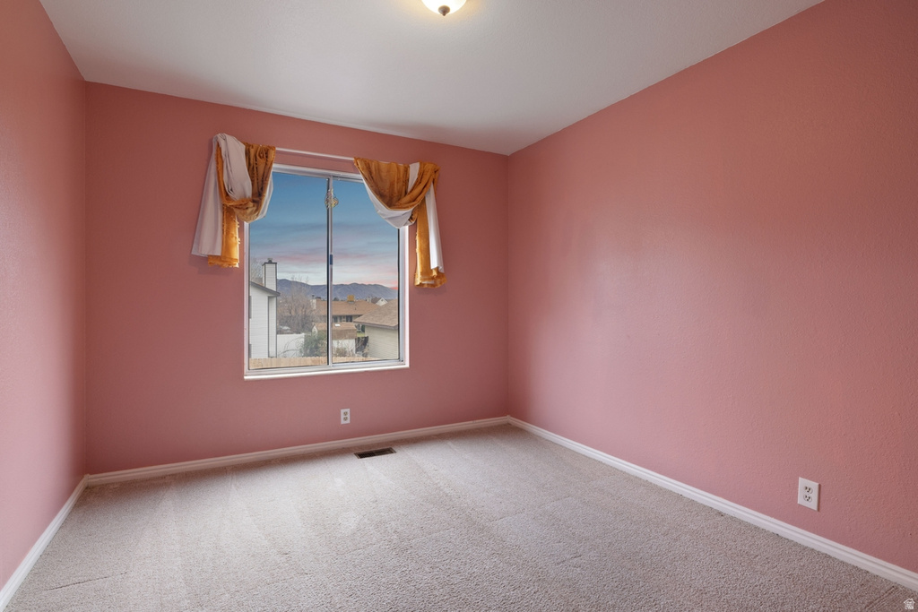 1602 E SEGO LILY DR Sandy, UT 84092