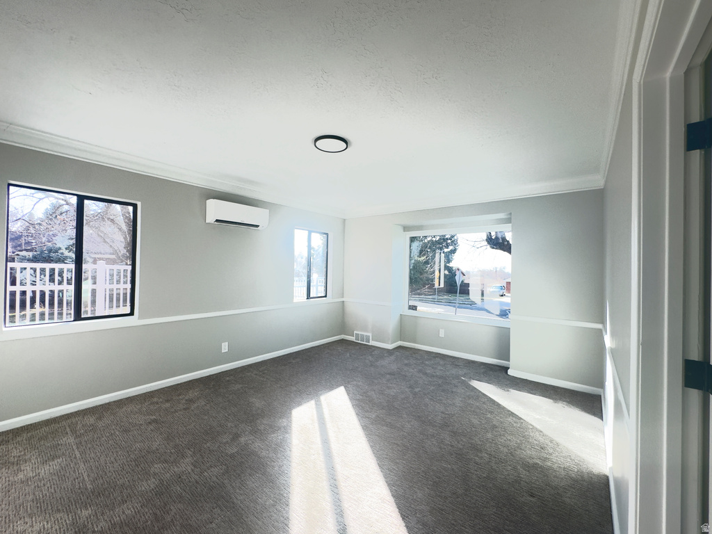 3120 TYLER AVE Ogden, UT 84403