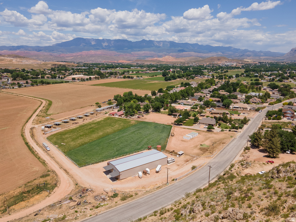 1588 S 325 W Hurricane, UT 84737