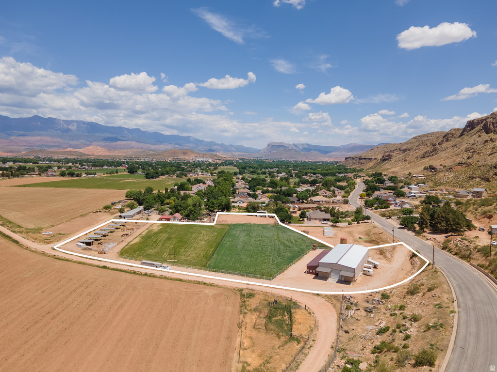 1588 S 325 W Hurricane, UT 84737