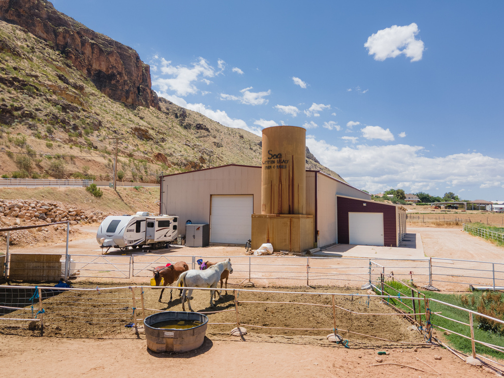 1588 S 325 W Hurricane, UT 84737