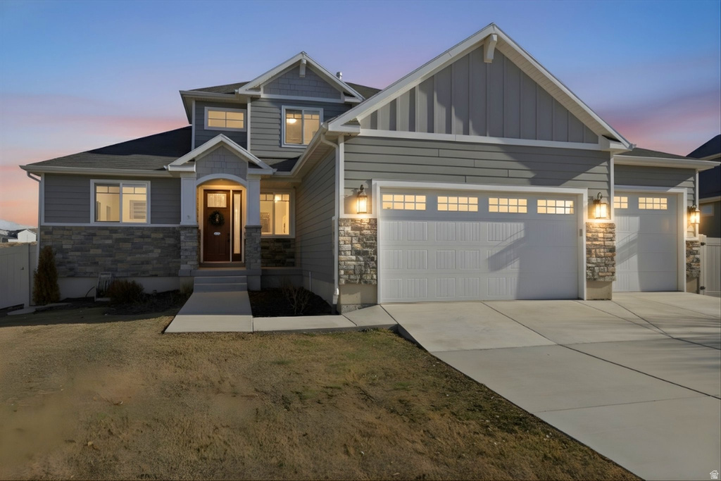 7580 N EVANS DR Eagle Mountain, UT 84005