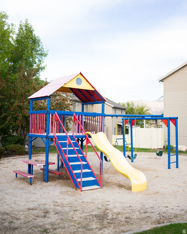 1789 W 5050 S Roy, UT 84067