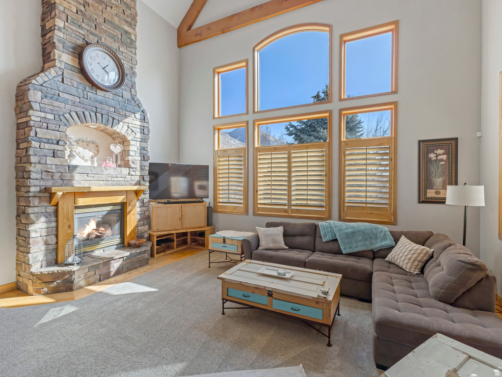 861 N 1100 E Pleasant Grove, UT 84062