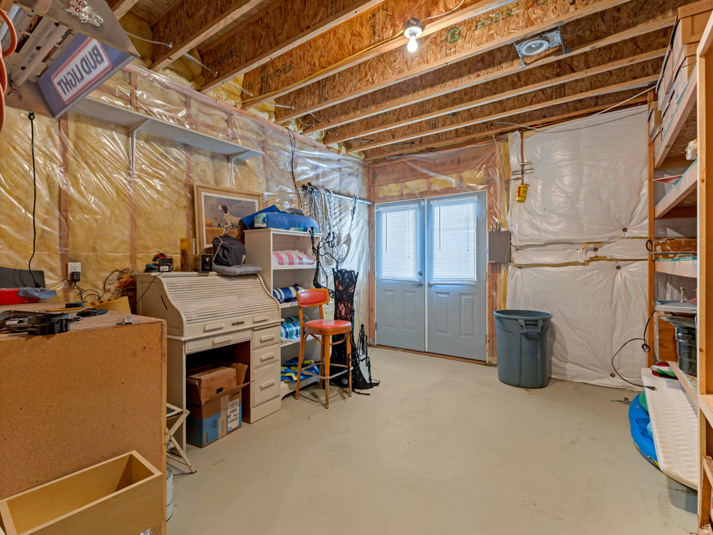 861 N 1100 E Pleasant Grove, UT 84062