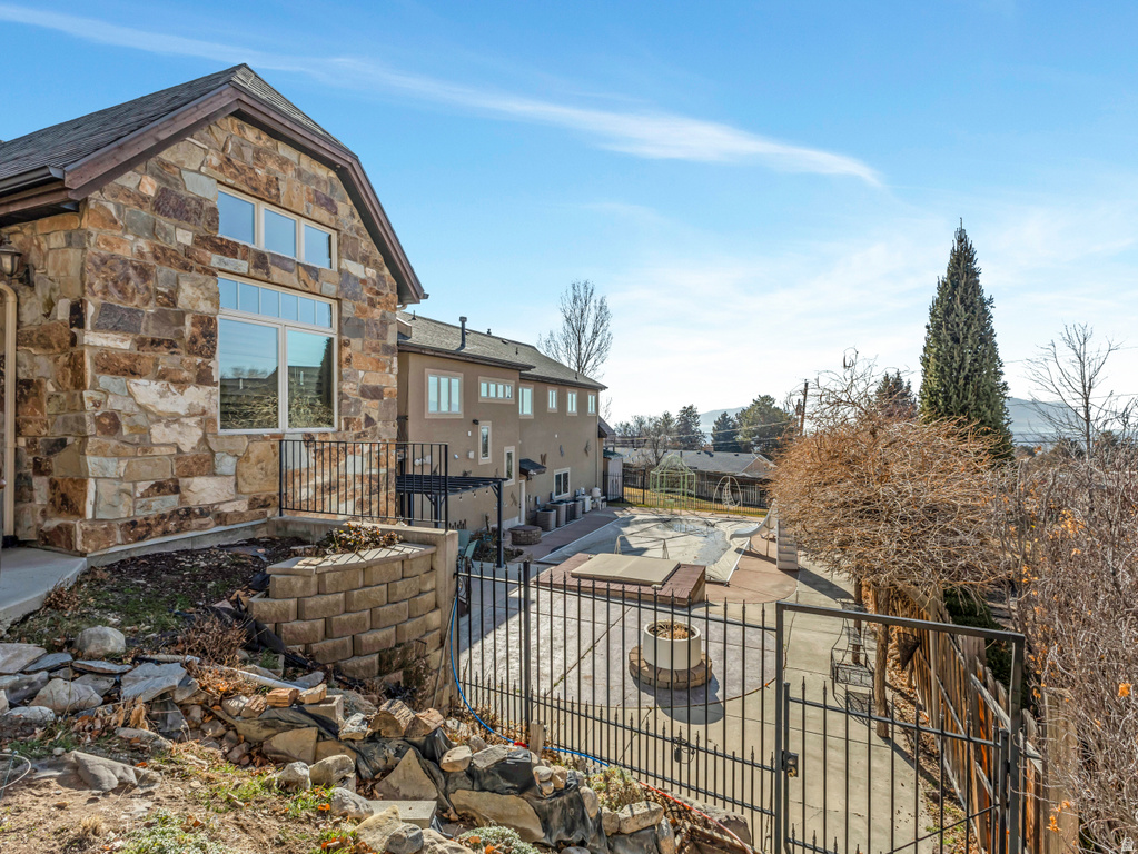 861 N 1100 E Pleasant Grove, UT 84062
