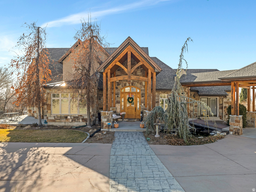 861 N 1100 E Pleasant Grove, UT 84062