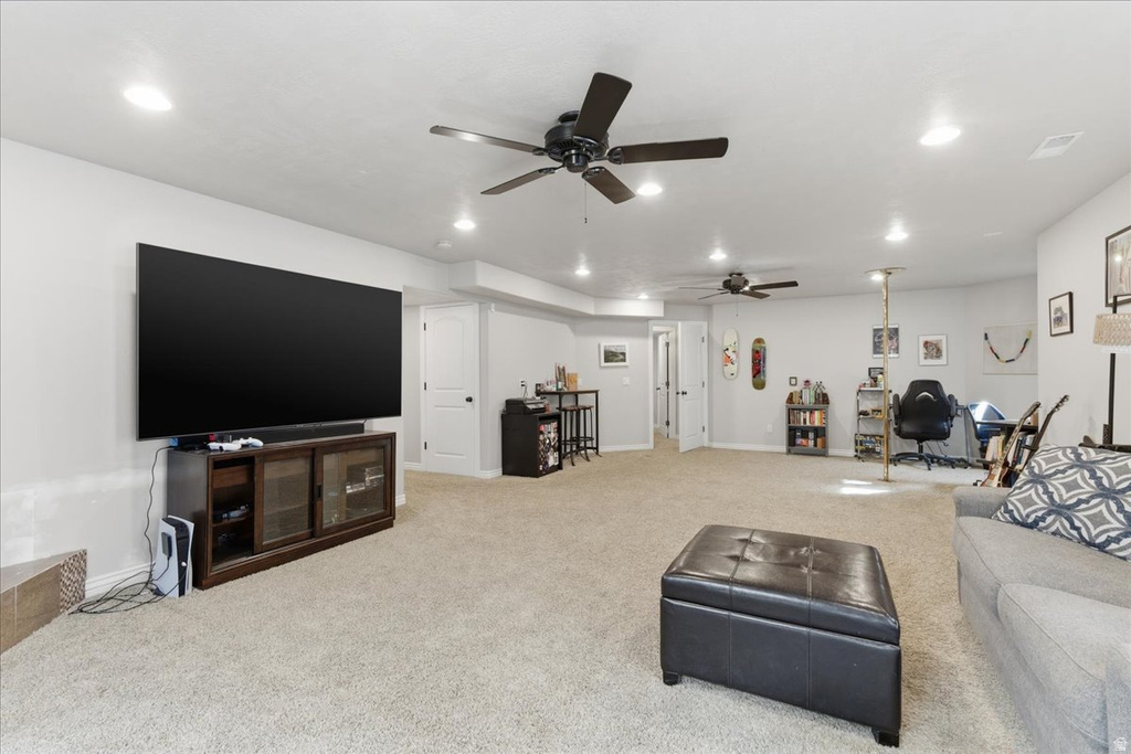 71 W STAUFFER LN Murray, UT 84107