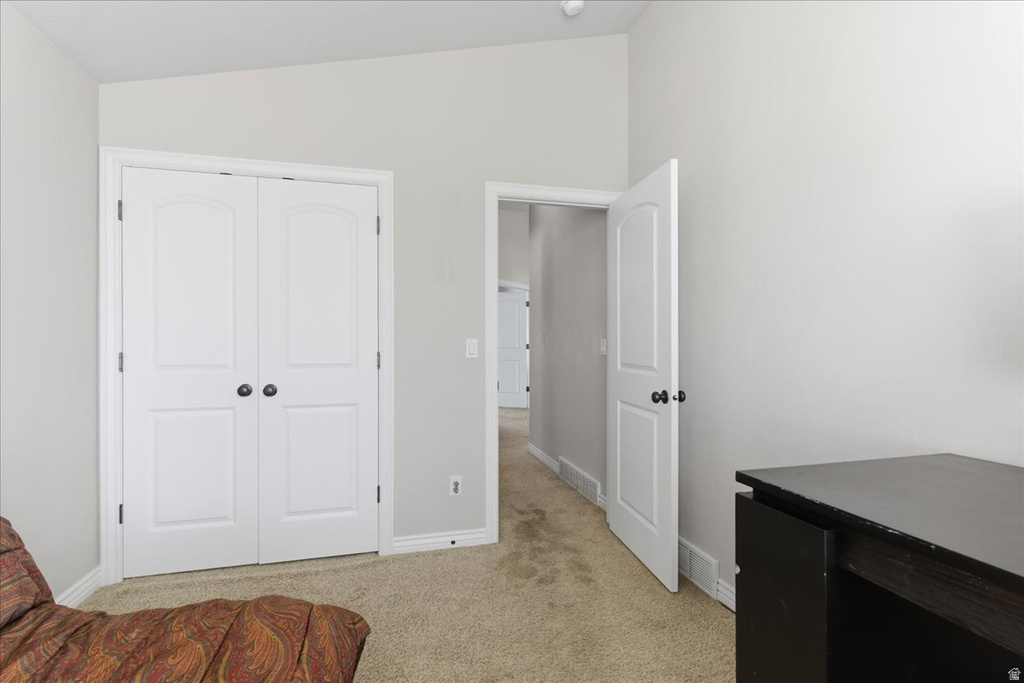 71 W STAUFFER LN Murray, UT 84107