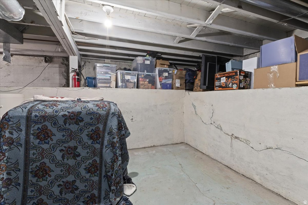 26 W LAYTON AVE Salt Lake City, UT 84115