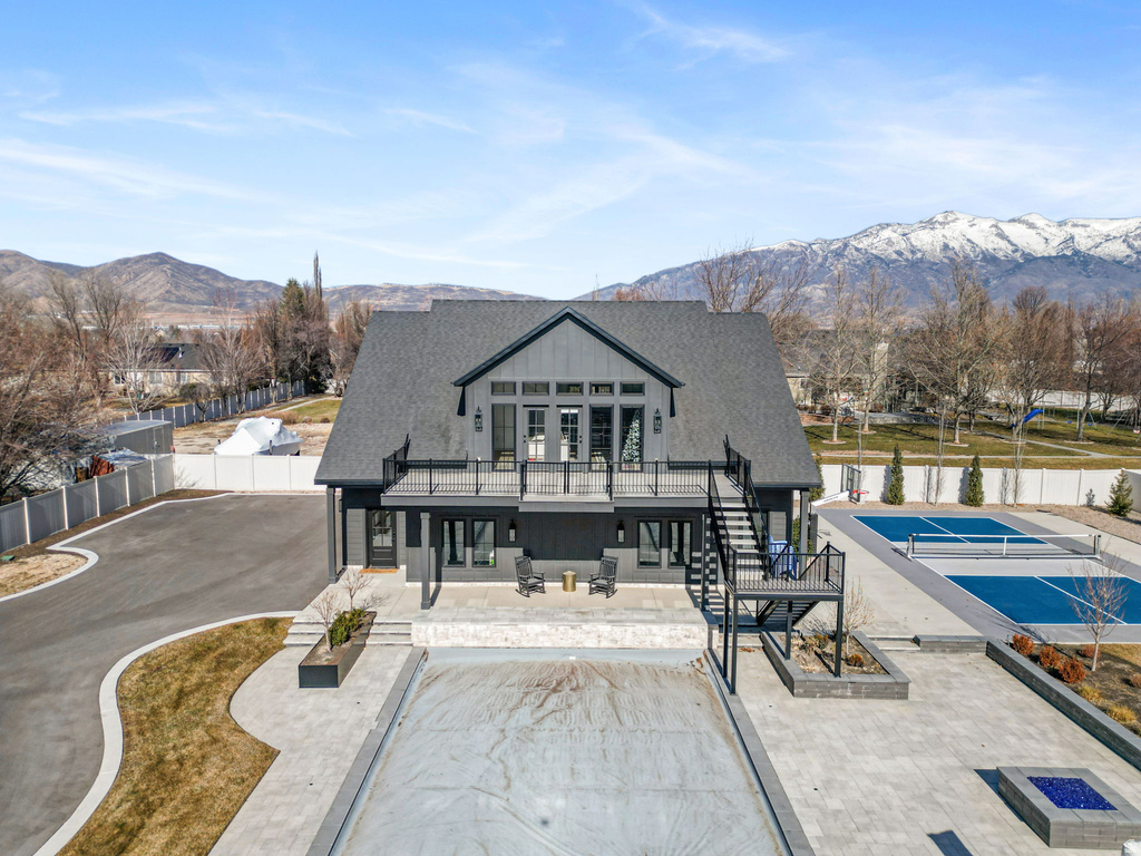 6756 W 10050 N Highland, UT 84003