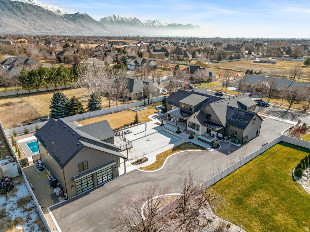 6756 W 10050 N Highland, UT 84003