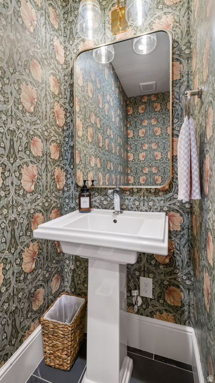 6756 W 10050 N Highland, UT 84003