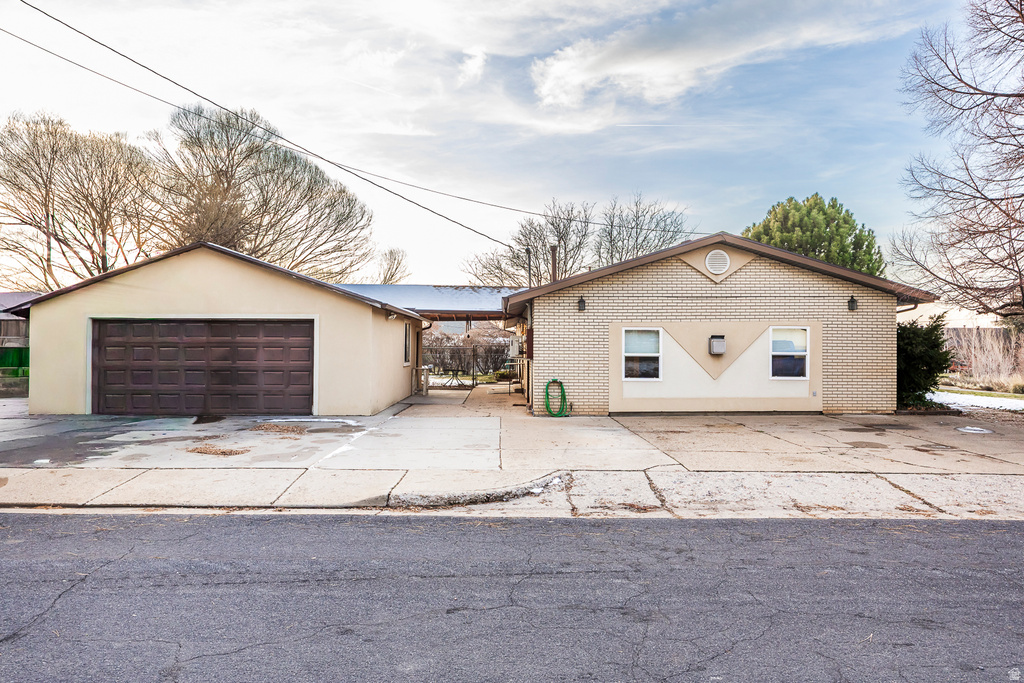 2124 E CHERRY LN Layton, UT 84040